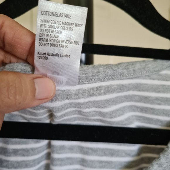 Lululemon Athletica CAN6 Black Pink Stripes Trank Tops Activewear - Picture 5 of 9